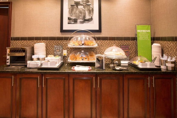 Hampton Inn by Hilton Toronto-Mississauga West